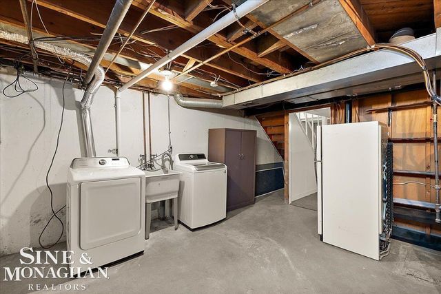 23011 Gary Lane Road, St Clair Shores, MI 48080