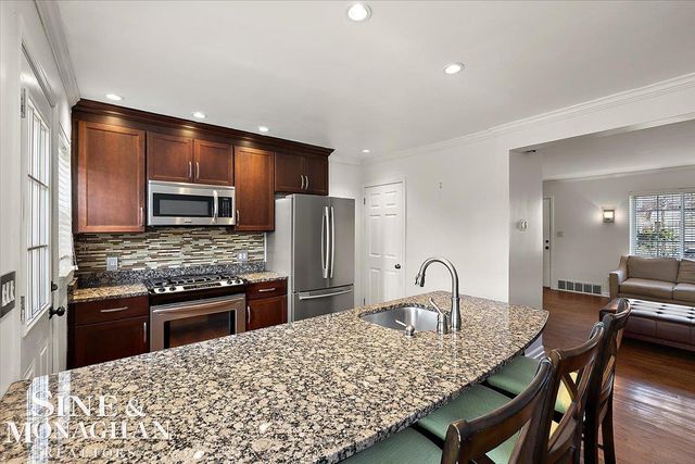 23011 Gary Lane Road, St Clair Shores, MI 48080