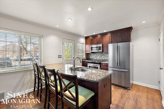 23011 Gary Lane Road, St Clair Shores, MI 48080