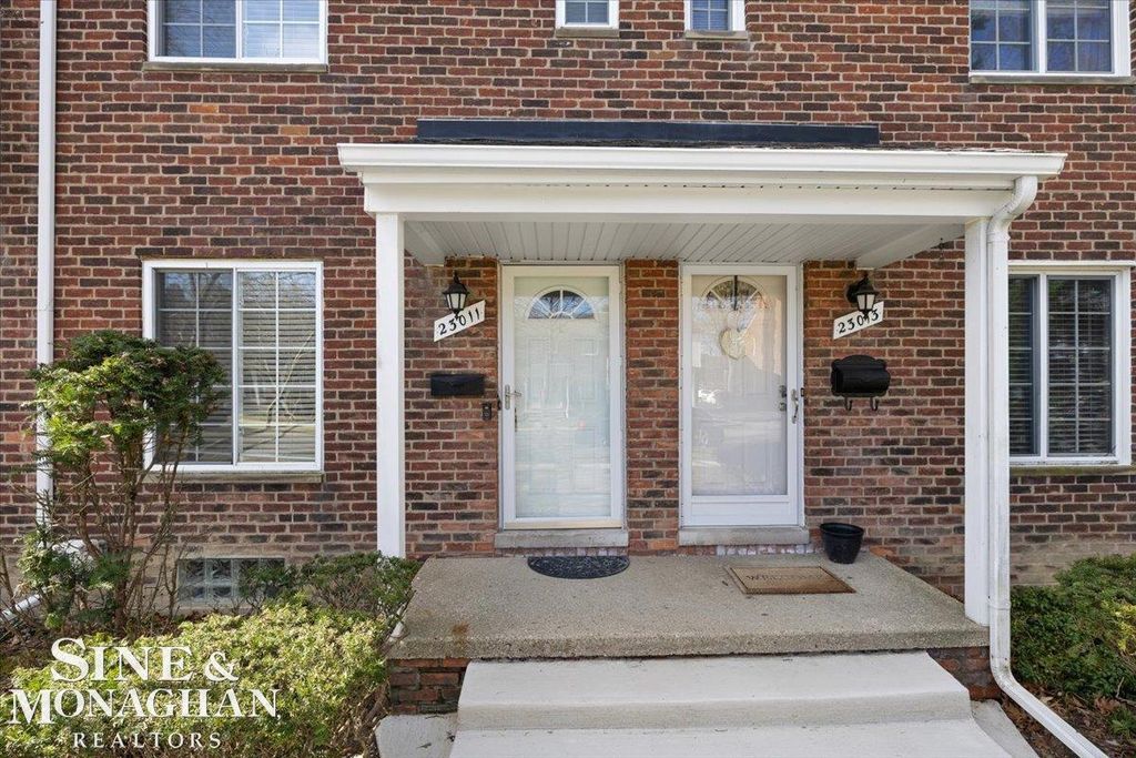 23011 Gary Lane Road, St Clair Shores, MI 48080