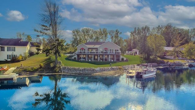 17088 Fawn River Road, White Pigeon Twp, MI 49099