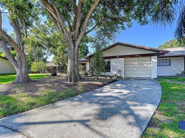 2031 DOVER COURT, Oldsmar, FL 34677