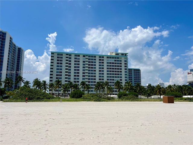 2899 Collins Ave 1004, Miami Beach, FL 33140