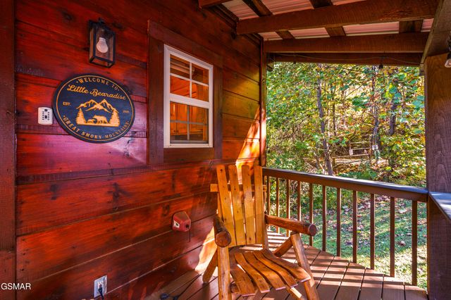 2461 Shady Creek Way, Sevierville, TN 37862