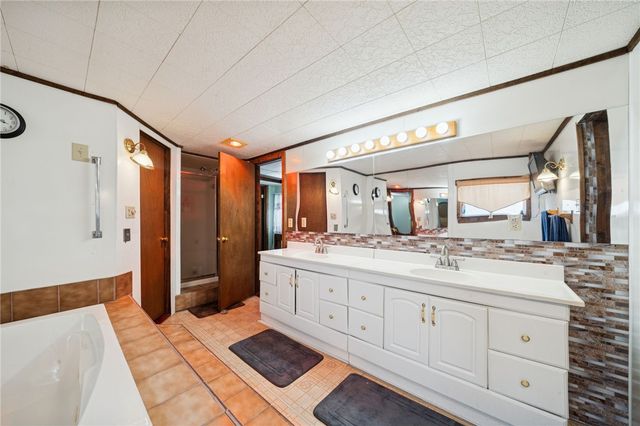 318 S 4th, Youngwood, PA 15697