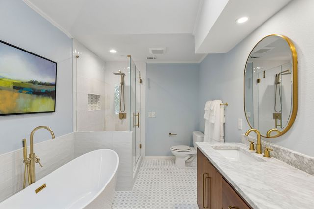 5990 Lindenshire Lane 110, Dallas, TX 75230