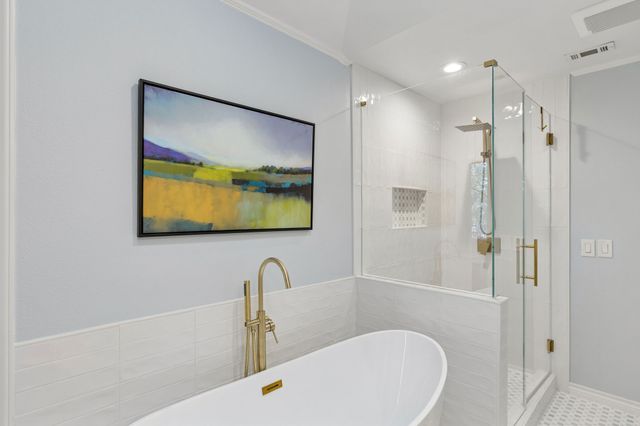 5990 Lindenshire Lane 110, Dallas, TX 75230