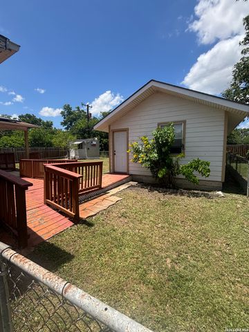 451 Pilgrim Dr, San Antonio, TX 78213