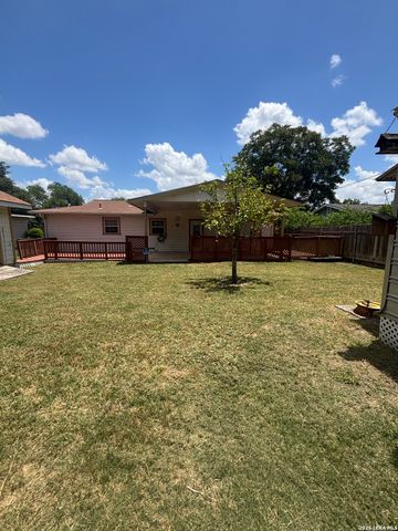 451 Pilgrim Dr, San Antonio, TX 78213
