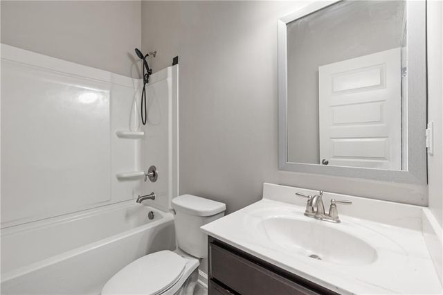 68 Shenandoah Drive, Mcdonough, GA 30252