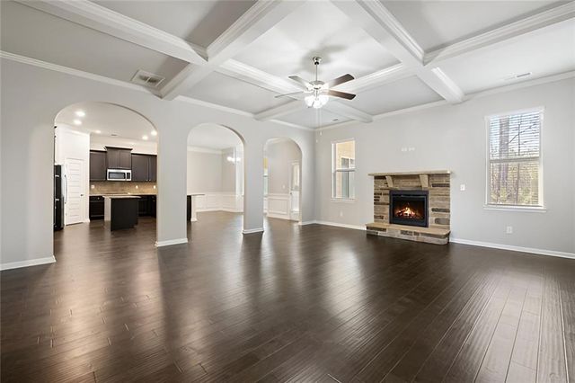 68 Shenandoah Drive, Mcdonough, GA 30252