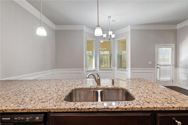 68 Shenandoah Drive, Mcdonough, GA 30252