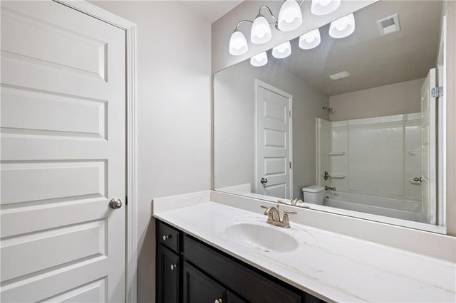 68 Shenandoah Drive, Mcdonough, GA 30252