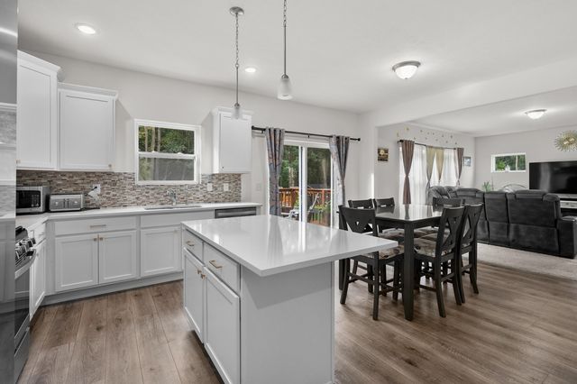 5149 Mclin Drive, Texas Twp, MI 49009