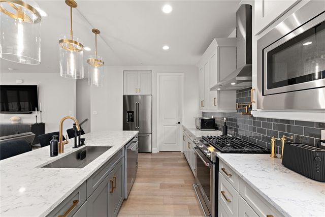 202 Gress Road, Cranberry Twp, PA 16066