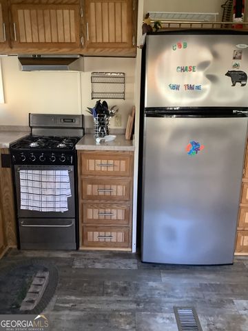 32 Yogi Bear Boulevard, Cleveland, GA 30528