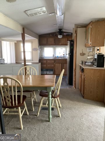 32 Yogi Bear Boulevard, Cleveland, GA 30528