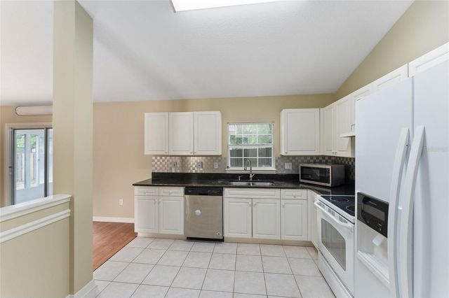 8414 SW 66TH LANE, Gainesville, FL 32608