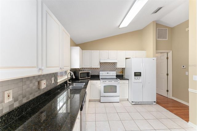 8414 SW 66TH LANE, Gainesville, FL 32608