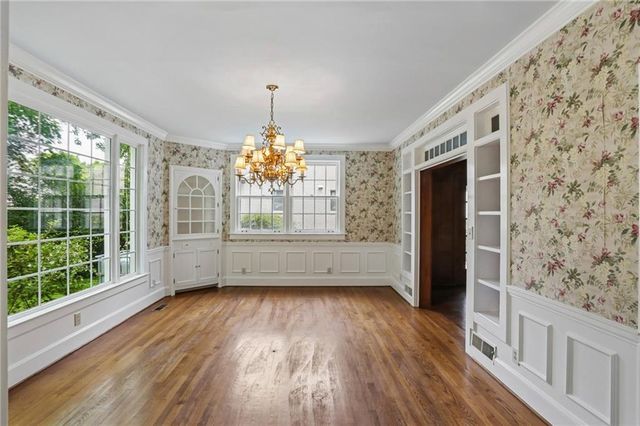 3648 Kingsboro Road NE, Atlanta, GA 30319