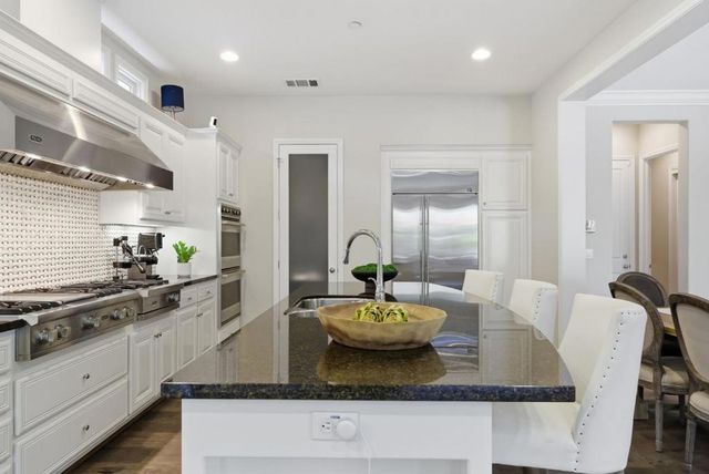 170 Levin Avenue, Mountain View, CA 94040