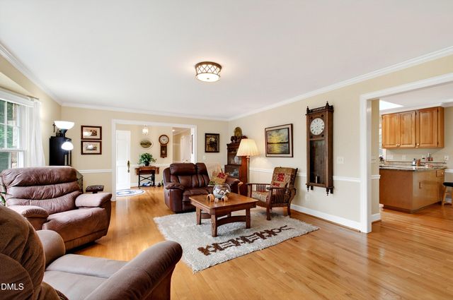 101 Dundalk Drive, Chapel Hill, NC 27517