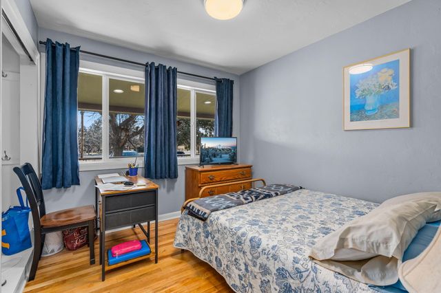 481 SW Helmholtz Way, Redmond, OR 97756