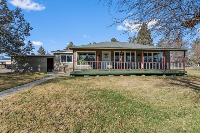 481 SW Helmholtz Way, Redmond, OR 97756