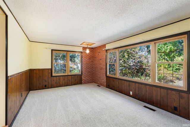 1309 Somerset Lane, Fort Wayne, IN 46805
