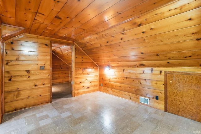 1309 Somerset Lane, Fort Wayne, IN 46805