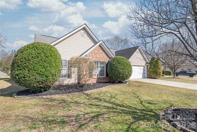 1020 Cranston Crossing Place, Indian Trail, NC 28079