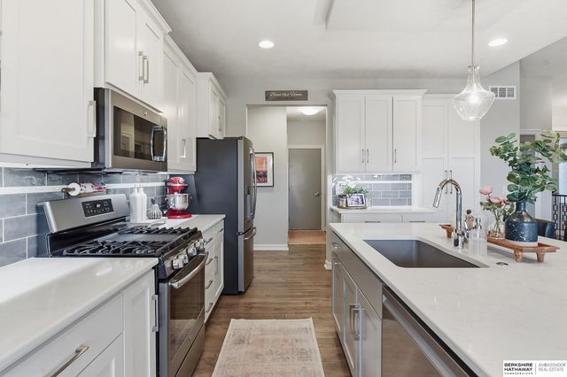 18859 Patrick Avenue, Elkhorn, NE 68022
