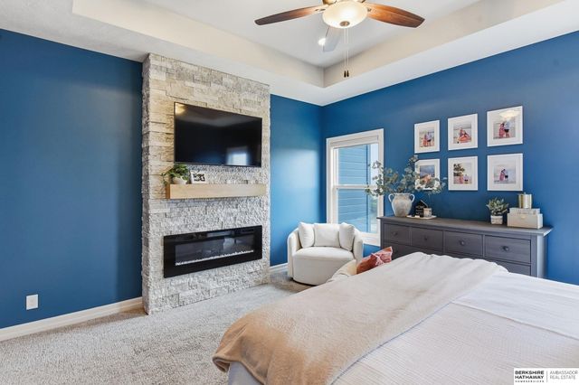 18859 Patrick Avenue, Elkhorn, NE 68022