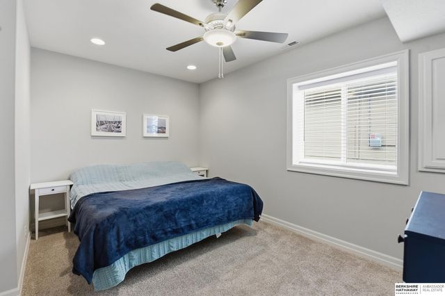 18859 Patrick Avenue, Elkhorn, NE 68022