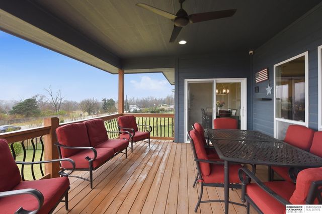 18859 Patrick Avenue, Elkhorn, NE 68022