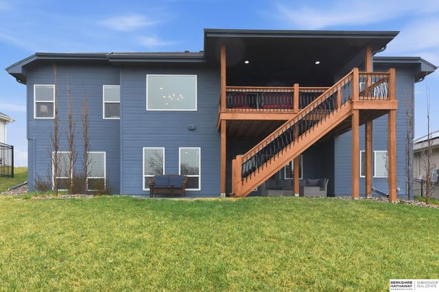18859 Patrick Avenue, Elkhorn, NE 68022