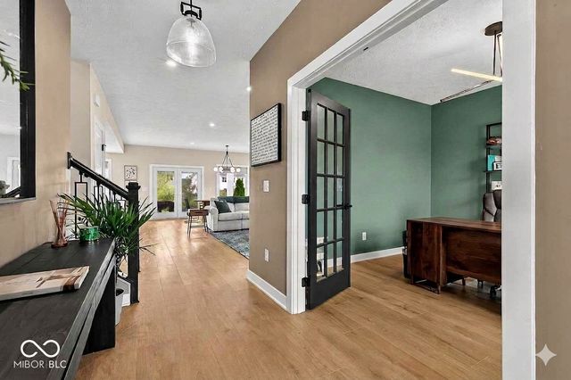 16688 Ayshire Drive, Fishers, IN 46037