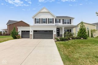 16688 Ayshire Drive, Fishers, IN 46037
