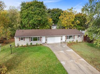 557 Leavens AVENUE #559, Sheboygan Falls, WI 53085