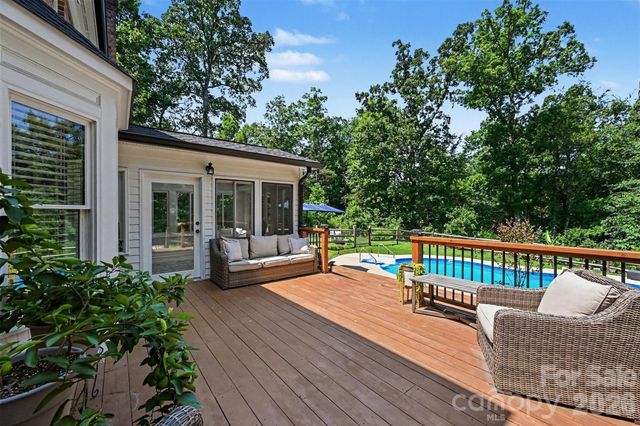 1613 Dennbriar Drive NW, Concord, NC 28027