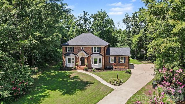 1613 Dennbriar Drive NW, Concord, NC 28027