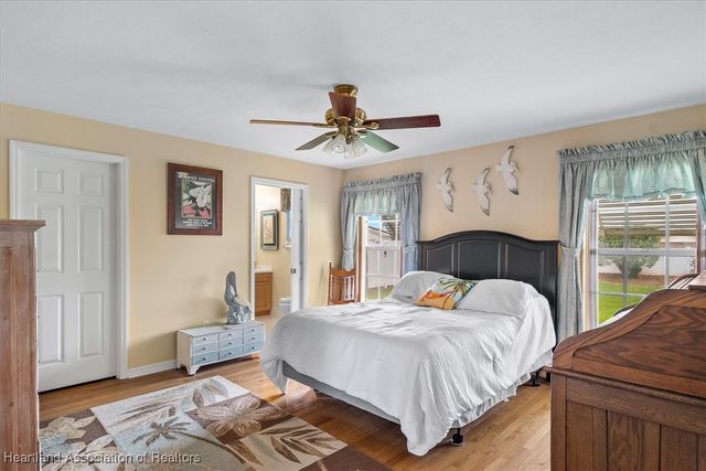 109 Lakefront Court NE, Lake Placid, FL 33852