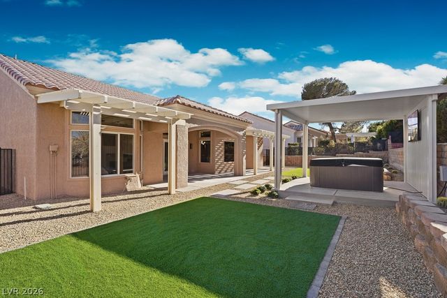 2621 Hanging Rock Drive, Las Vegas, NV 89134