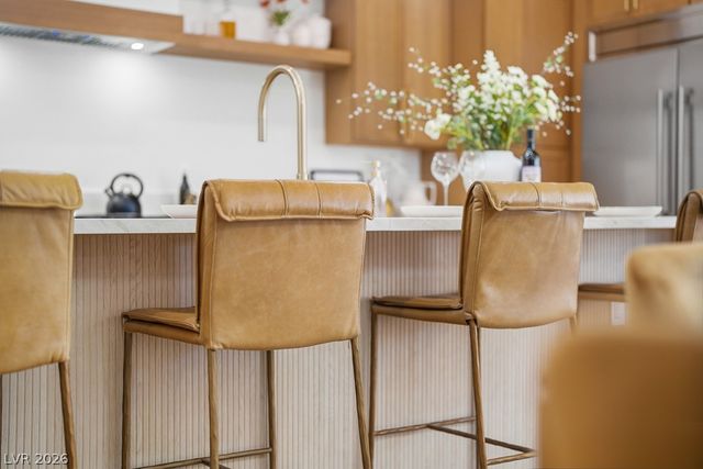 2621 Hanging Rock Drive, Las Vegas, NV 89134