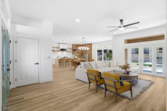 2621 Hanging Rock Drive, Las Vegas, NV 89134