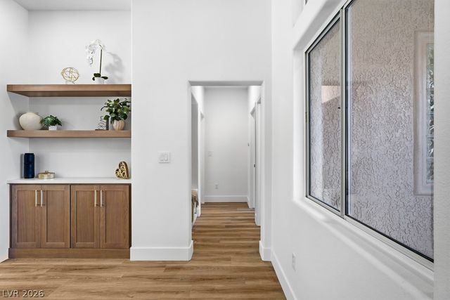 2621 Hanging Rock Drive, Las Vegas, NV 89134