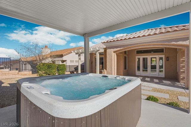 2621 Hanging Rock Drive, Las Vegas, NV 89134