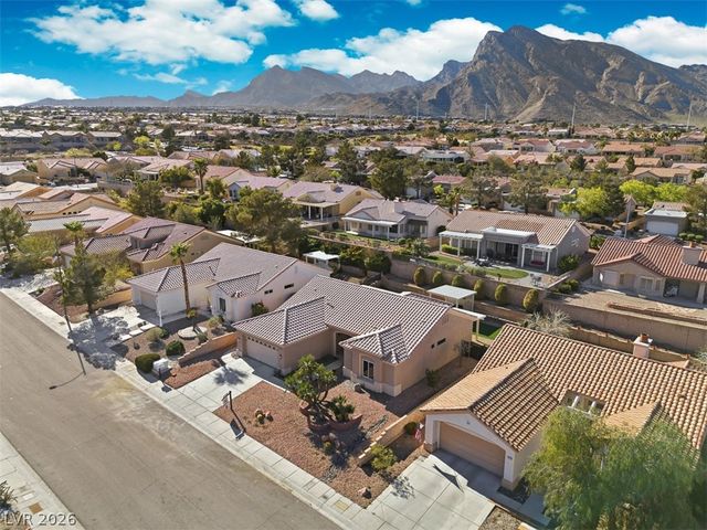 2621 Hanging Rock Drive, Las Vegas, NV 89134