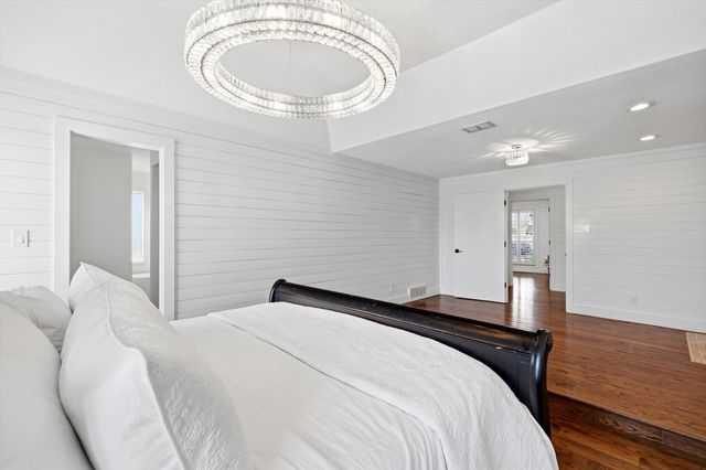 5068 Lake View Circle, North Richland Hills, TX 76180