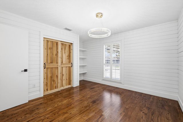 5068 Lake View Circle, North Richland Hills, TX 76180